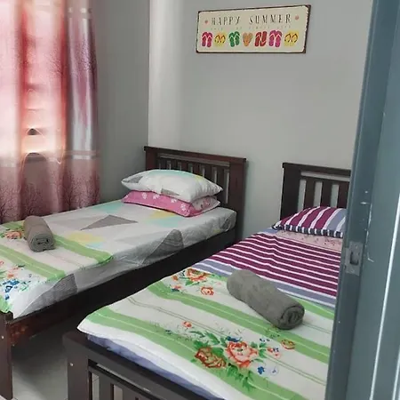 Hanis Homestay De Bangi Kajang Exterior photo